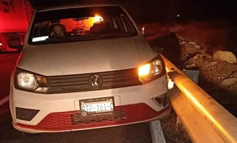Murió un conductor al infartar mientras manejaba en la Siglo XXI