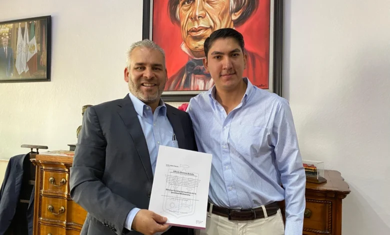 Nombra el gobernador a Lenin López como director general del Ijumich