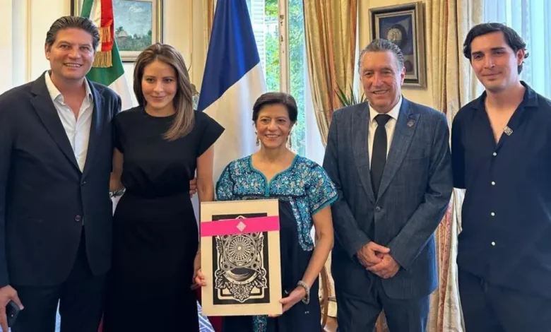 Presentó Alfonso Martínez la oferta turística, cultural y comercial a promotores y empresarios franceses