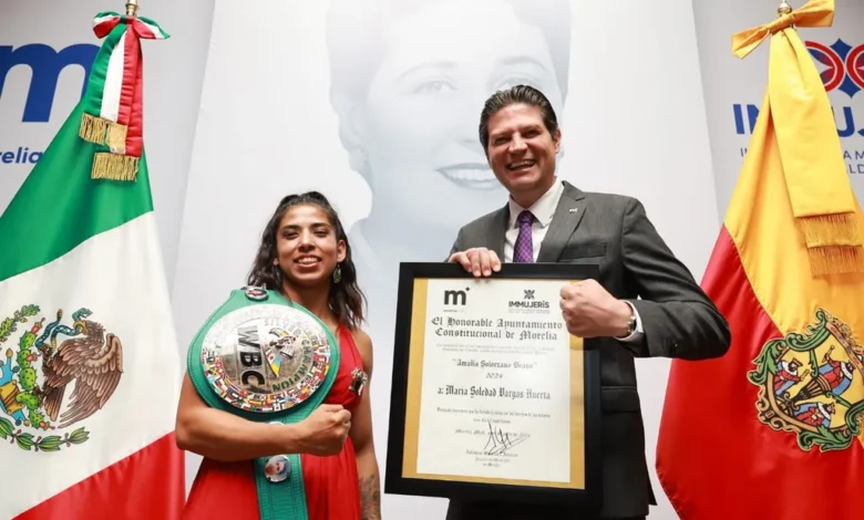 Reconoció Alfonso Martínez a la boxeadora Sol Vargas