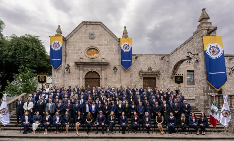Toman protesta a consejeros universitarios de la UMSNH para 2024-2026