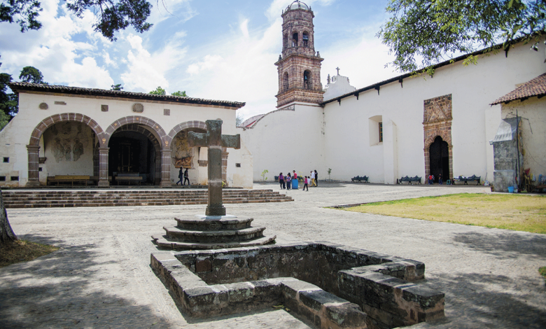 Ver más información del Gobierno Síguenos en: Facebook/NoticiasEnSintesis Twitter@NsintesisMich