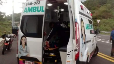 Cae un rayo sobre dos trabajadores de la Siglo XXI
