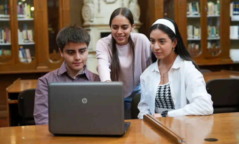 El bachillerato en Línea de la UMSNH, abierto para jóvenes y adultos
