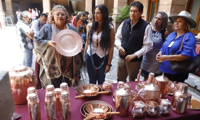 Impulsa 75 Legislatura talento y economía de artesanos michoacanos