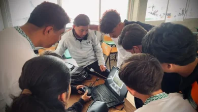 Rífatela estudiando una de las 42 carreras técnicas profesionales