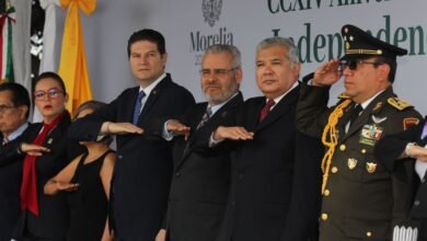 Encabeza Bedolla ceremonia cívica por el CCXIV Aniversario del Inicio de la Independencia