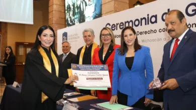 La rectora de la UMSNH fue madrina de la generación 2022-2024 de la Maestría en Derecho