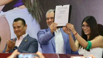 Con firma de decreto se materializa derecho a decidir de las mujeres