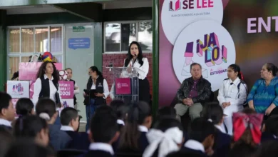 Gladyz Butanda presenta el teleférico de Morelia en la secundaria 100