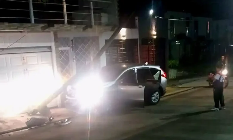 Murió un sujeto que huyó de la policía tras enfrentarlos, en Uruapan