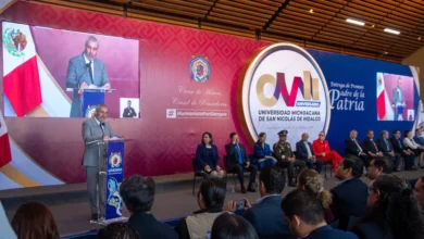 Reconocen el legado de la UMSNH a 107 años de su fundación