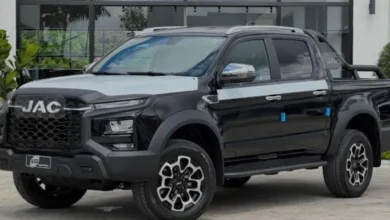 Robaron tres camionetas último modelo