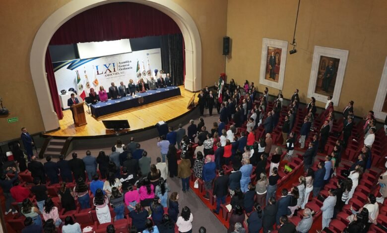 Ver más información del Gobierno Síguenos en: Facebook/NoticiasEnSintesis Twitter@NsintesisMich