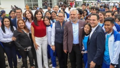 Ver más información del Gobierno Síguenos en: Facebook/NoticiasEnSintesis Twitter@NsintesisMich