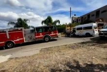 Chocó una combi e Jiquilpan, el chofer quedó herido