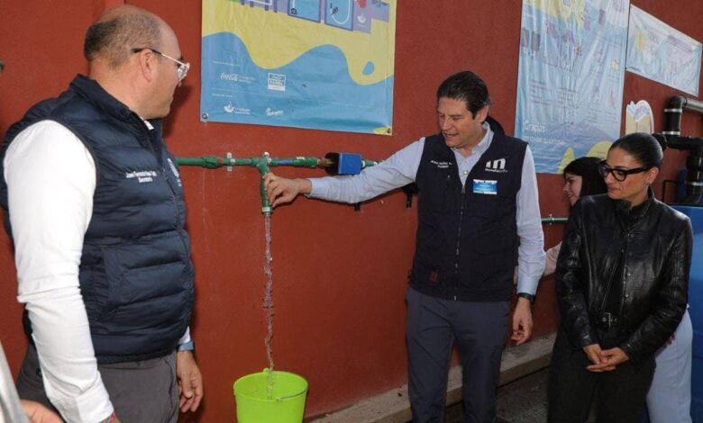 Coca Cola FEMSA se suma al Gobierno de Morelia para llevar agua a las escuelas