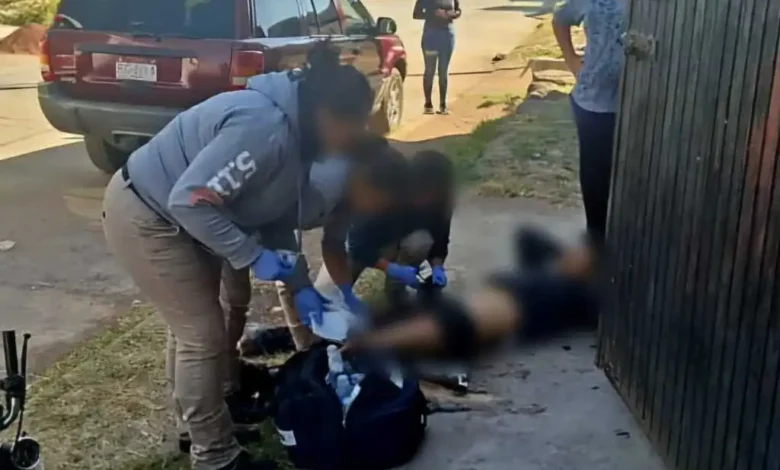 En Jacona, dejaron herido con cinco tiros a un motociclista
