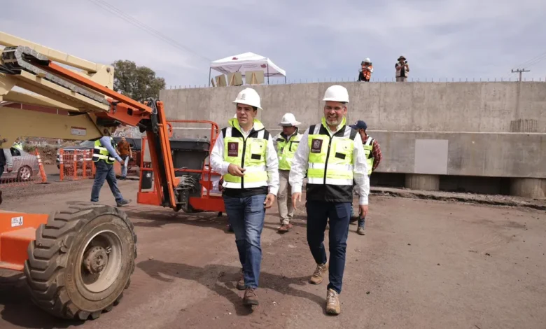 Supervisó Bedolla el puente de Villas del Pedregal