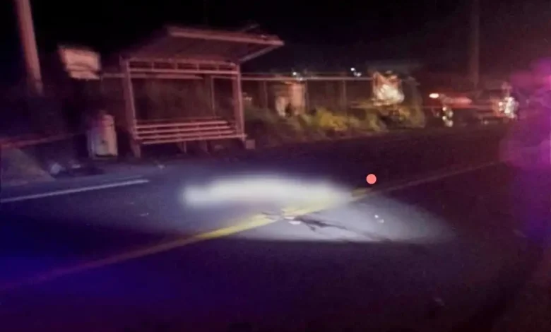 Un menor fallecido y tres heridos, saldo de choque en Peribán