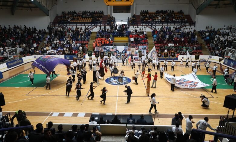 Ver más información del Gobierno Síguenos en: Facebook/NoticiasEnSintesis Twitter@NsintesisMich