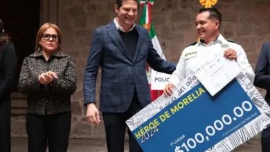 Entregaron reconocimientos a policías de Morelia
