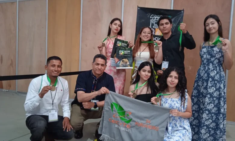 Ganan 4 oros estudiantes del Cecytem en Expo Ciencias Nacional