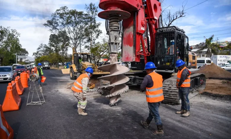 Gobierno estatal construye 2 nuevos distribuidores en Morelia