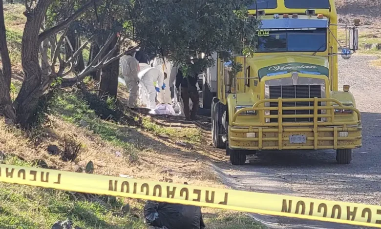 Hallan dos muertos en una colonia de Tarímbaro