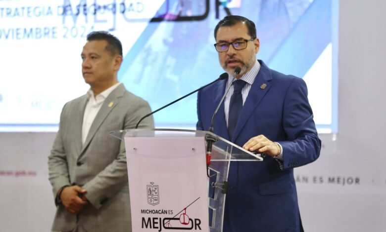Ver más información del Gobierno Síguenos en: Facebook/NoticiasEnSintesis Twitter@NsintesisMich
