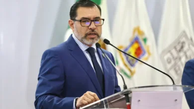Ver más información del Gobierno Síguenos en: Facebook/NoticiasEnSintesis Twitter@NsintesisMich