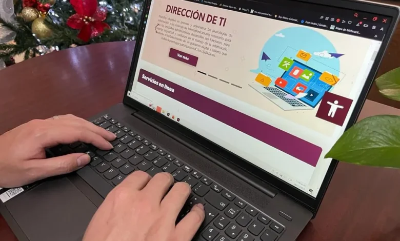 Ver más información del Gobierno Síguenos en: Facebook/NoticiasEnSintesis Twitter@NsintesisMich