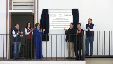 Ver más información del Gobierno Síguenos en: Facebook/NoticiasEnSintesis Twitter@NsintesisMich