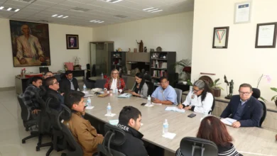 La titular de la UMSNH se reúne con integrantes de Concejo Mayor de Gobierno de Cherán